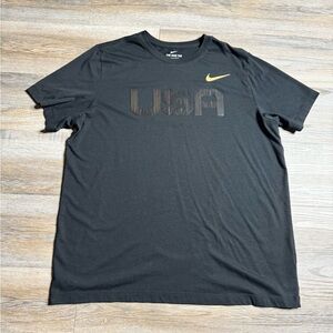 The Nike Tee Shirt Mens XL Short Sleeve USA Raised Logo